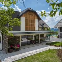 Hotel Streklhof, hotel i Velden am Wörther See