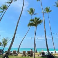 El Mosquito Boutique Hotel Playa Bonita โรงแรมในลาสแตร์เรนาส