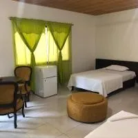 Hotel El Lago – hotel w mieście Puerto Carreño