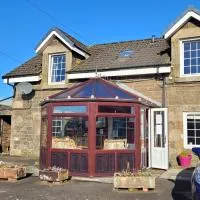 Blairmains Guest House, hotel di Kirk of Shotts