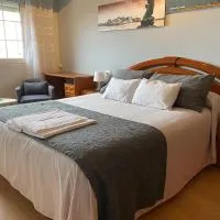 Hostal Buenavista, хотел в Сан Киприан