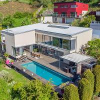Best Villa with Pool and Panoramic views by GuestLee, Hotel im Viertel Lutry, Lutry