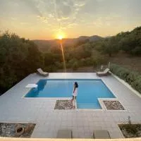 Kyparissia De Wandelboom، فندق في Vrísai