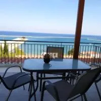 Avra Studios: Kymi şehrinde bir otel