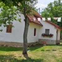 Etno guest house Lalovic, hotel in Tjentište