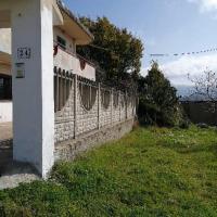 Casa vicino Gambarie in COLLINA DI REGGIO, hotel in Reggio di Calabria