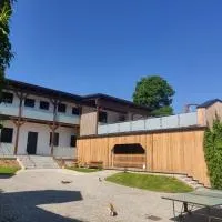 Hofstadl Sonja Liebhart: Merkenbrechts şehrinde bir otel