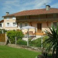 Le Clos Fleuri, hotel sa Caumont