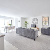 Modern 2 Bedroom Apartment in Preston