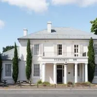 Fitzpatricks Inn, hotelli kohteessa Westbury