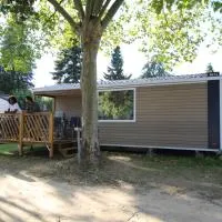 Loggia - Camp La Belle Vie, hotel em Berdorf