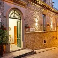 Domus Aurea, hotel a Montalbano Elicona