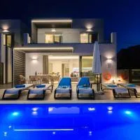 Katakis LuxuryVillas: Hanya şehrinde bir otel