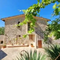 Casa Vacanze Gli Allori, hotel em Venarotta