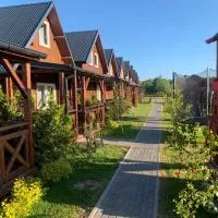 Pod Dębami Wicie- domki drewniane nad morzem, hotel i Wicie