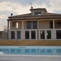 RESORT REIS country house, מלון בפינטו