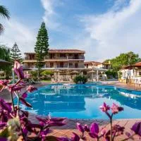 Almira Hotel, ξενοδοχείο στον Τρούλο
