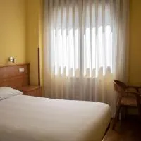 Alda Estación Oviedo، فندق في أوفِييذو