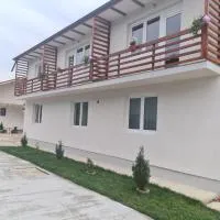 Luca's House ( aeroport Henry Coanda, Therme Bucuresti) โรงแรมในบาโลเตชติ