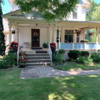 Green Oaks B&B, hotel poblíž St. Catharines/Niagara District Airport - YCM, Niagara on the Lake