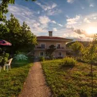 Kostas & Eleni Apartments, ξενοδοχείο σε Sotirítsa
