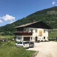 Landhaus Schönblick, Hotel in Radenthein