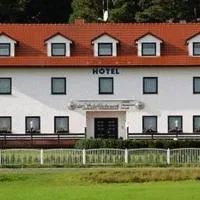 Hotel Am Schiffshebewerk, hotel di Niederfinow