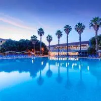 Vibra Blanc Palace Aparthotel, хотел в Са Калета