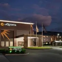 La Quinta Inn & Suites by Wyndham Springfield, hotell i Springfield