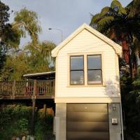 Tiny House in the Sky: bir Dunedin, Roslyn oteli