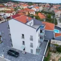 Apartments Nikić, hotel i Bibinje