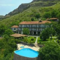 Vardzia Resort, hotel u gradu Vardzija