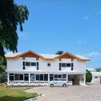 Eastoment Hotel, hotel di Labadi, Accra