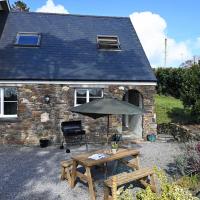 Y Bwthyn - Cosy Cottage with Parking, hotel in Begelly
