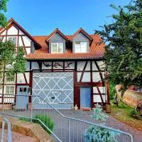 Zur Krone - Ferienhaus 3, hotell i Widdershausen