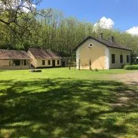 Erdei Pihenőház Terecseny, hotel u gradu Terecseny