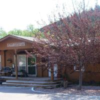 River Falls Lodging -Black Hills, South Dakota, hotel near Chadron Municipal Airport - CDR, Hot Springs