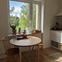 Õdus korter roheluses - A cozy apartment in a greenery - contactless check-in, hotel en Põlva