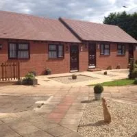 Newent Golf Club and Lodges, hotel em Newent
