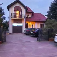 Noclegi Sylana, hotel en Kobyłka