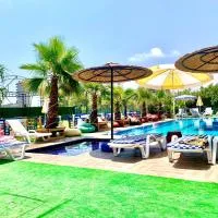 Luna Mare Resort Mersin, хотел в Мерсин