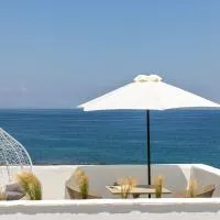 Sea & Sun Paros – hotel w mieście Nausa