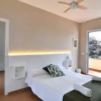 Hostal l'Estrella، فندق في بالافروجيل