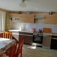 Zuzula, hotel i Barciany