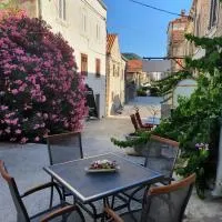 Apartman Kalinić, hotelli kohteessa Ston
