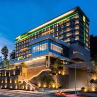 Holiday Inn Tongren Wanshan, an IHG Hotel, hotel near Tongren Fenghuang Airport - TEN, Tongren