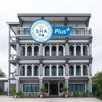The Besavana Phuket - SHA Extra Plus, hotel di Old Town, Bandar Phuket