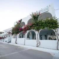 Karanasos, hotel di Batsi