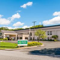 Quality Inn & Suites Bel Air I-95 Exit 77A、ベル・エアにあるWeide Army Airfield - EDGの周辺ホテル