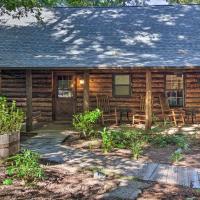 Secluded Cabin with Spacious Kitchen and Dining Area!, hotel near Pickens County - LQK, Sunset